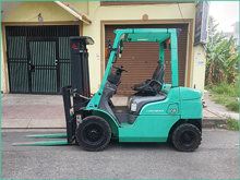 Xe nâng dầu MITSUBISHI FDE20T