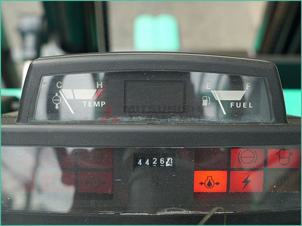 Xe nâng dầu MITSUBISHI FD15