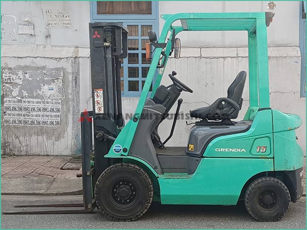 Xe nâng dầu MITSUBISHI FD15D