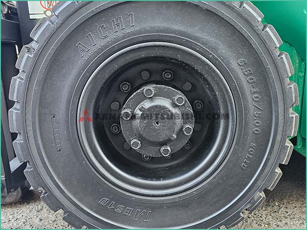 Xe nâng dầu MITSUBISHI FD15T