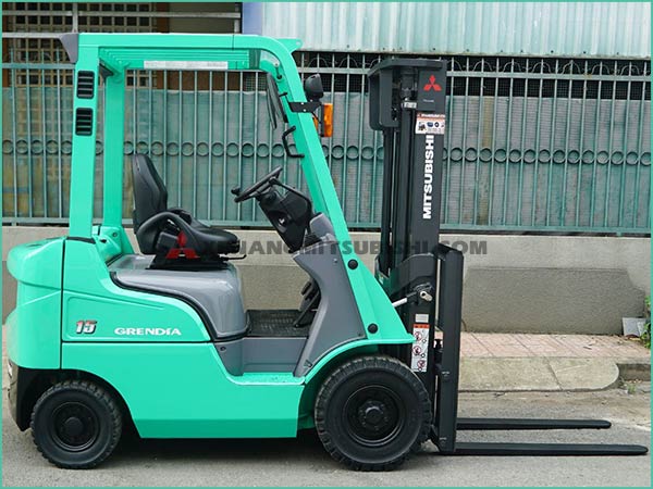 Xe nâng dầu MITSUBISHI FD15T