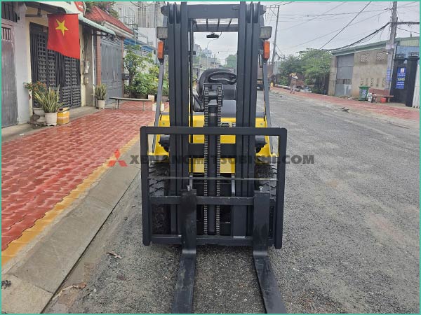 Xe nâng dầu MITSUBISHI FDE20T