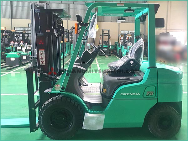 Xe nâng dầu MITSUBISHI GRENIDA FD25N MỚI 100%