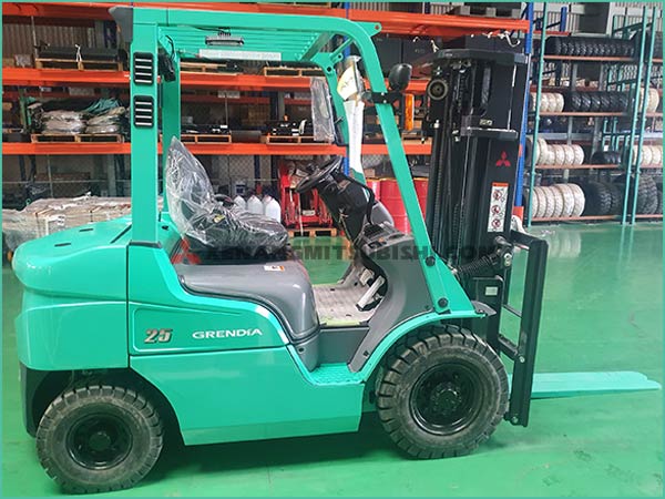 Xe nâng dầu MITSUBISHI GRENIDA FD25N MỚI 100%