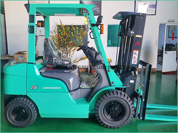 Xe nâng dầu MITSUBISHI GRENIDA FD25N MỚI 100%