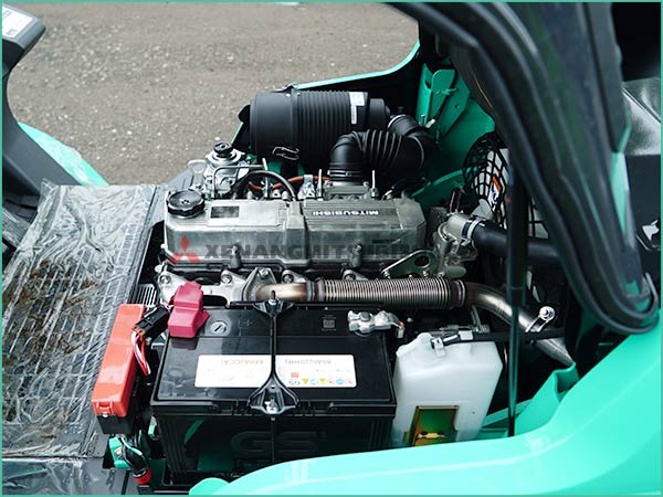 Xe nâng dầu MITSUBISHI GRENIDA FD30N(P)T MỚI 100%