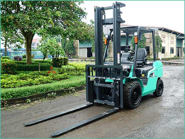 Xe nâng dầu MITSUBISHI GRENIDA FD30N(P)T MỚI 100%