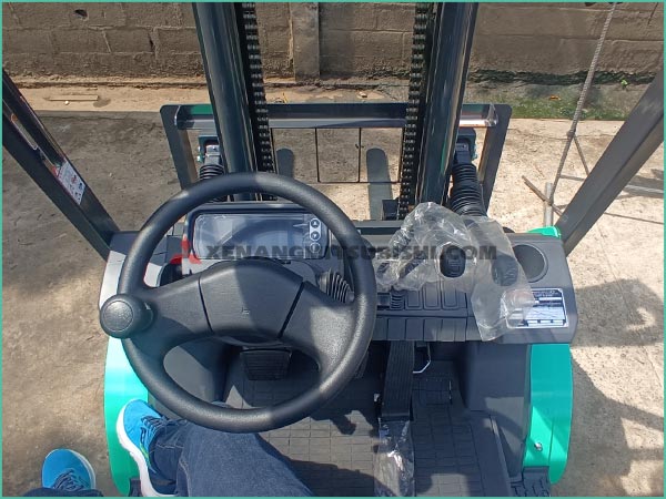 Xe nâng dầu MITSUBISHI GRENIDA FD35N(P)T MỚI 100%