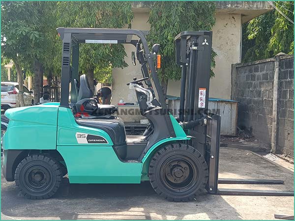 Xe nâng dầu MITSUBISHI GRENIDA FD35N(P)T MỚI 100%