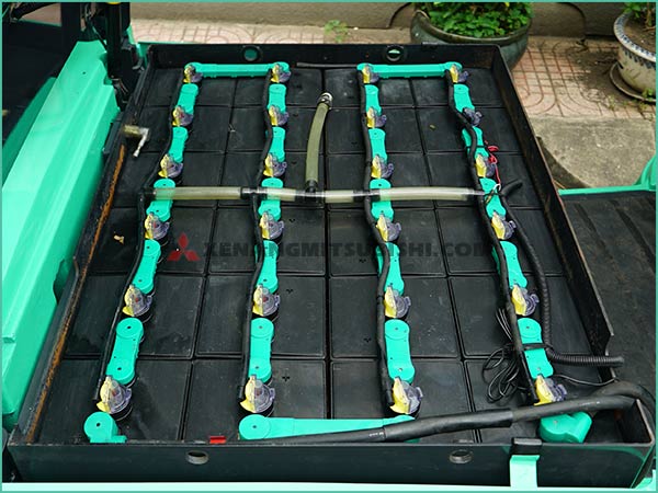 Xe nâng điện ngồi lái MITSUBISHI - NICHIYU - FB25PN-77B-300SF