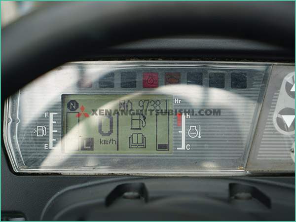 Xe nâng xăng - gas MITSUBISHI FGE15T