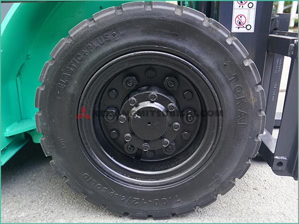 Xe nâng xăng - gas MITSUBISHI FGE20T