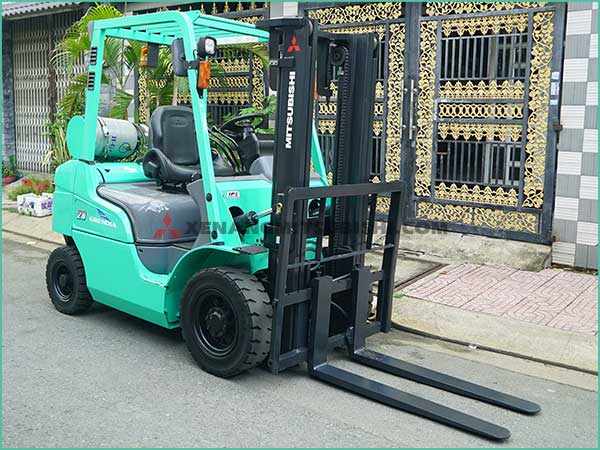 Xe nâng xăng - gas MITSUBISHI FGE20T