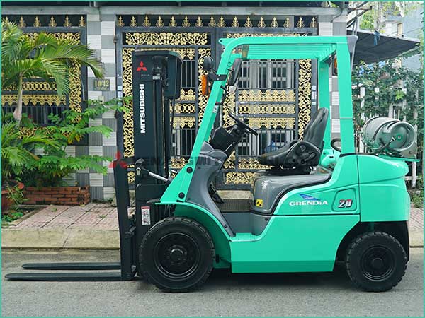 Xe nâng xăng - gas MITSUBISHI FGE20T