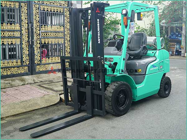 Xe nâng xăng - gas MITSUBISHI FGE20T