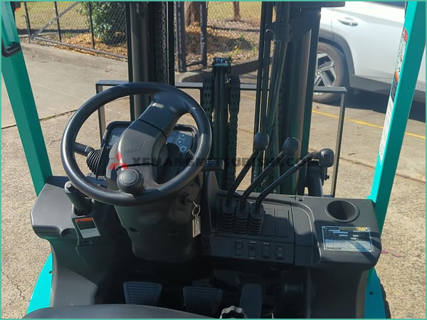 Xe nâng xăng - gas MITSUBISHI GRENIDA FGE30N MỚI 100%