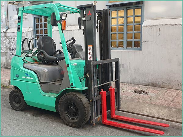 Xe nâng xăng - gas MITSUBISHI FGE10T